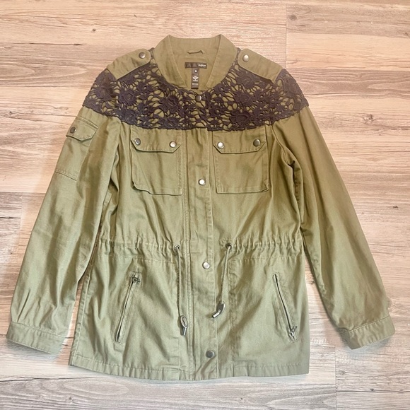 AQUA Jacket Lace Appliqué- XS - Picture 2 of 8